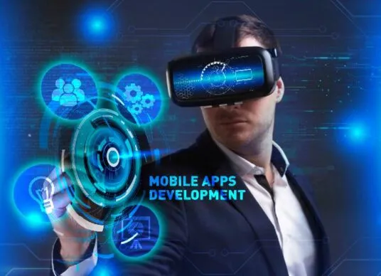 AR vs VR: Which Technology Should Your Mobile App Use